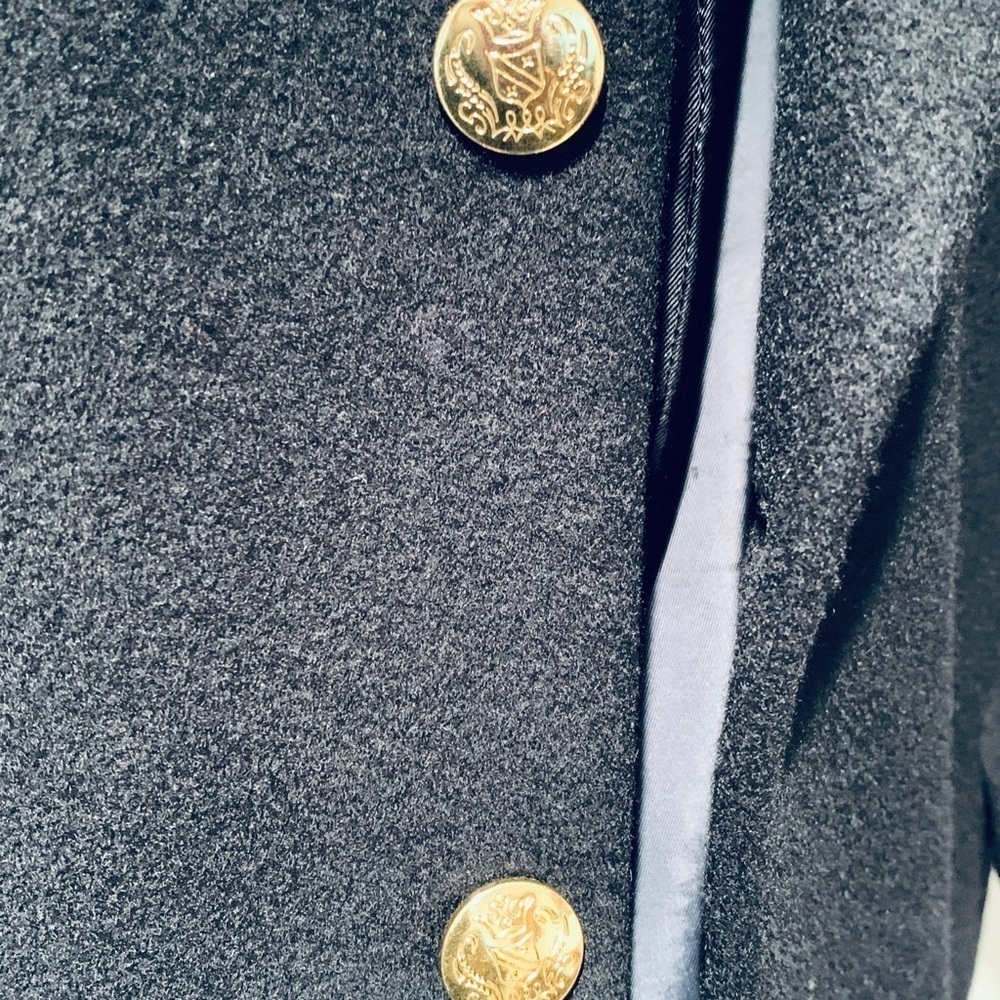 Brooks Brothers 100% Cashmere Sport Coat. - Picture 7 of 16
